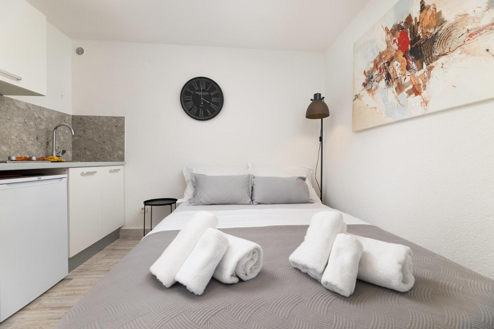 Apartments Lacrima Сило Экстерьер фото