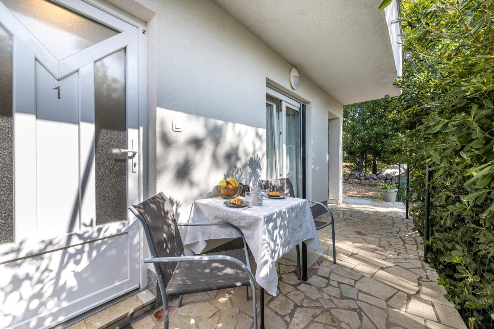 Apartments Lacrima Сило Экстерьер фото